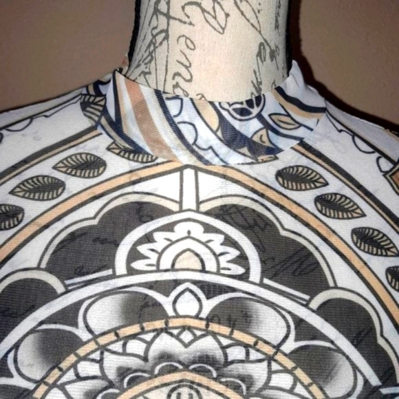 NWOT Mesh Artistic Design Bodysuit - Picture 3 of 7